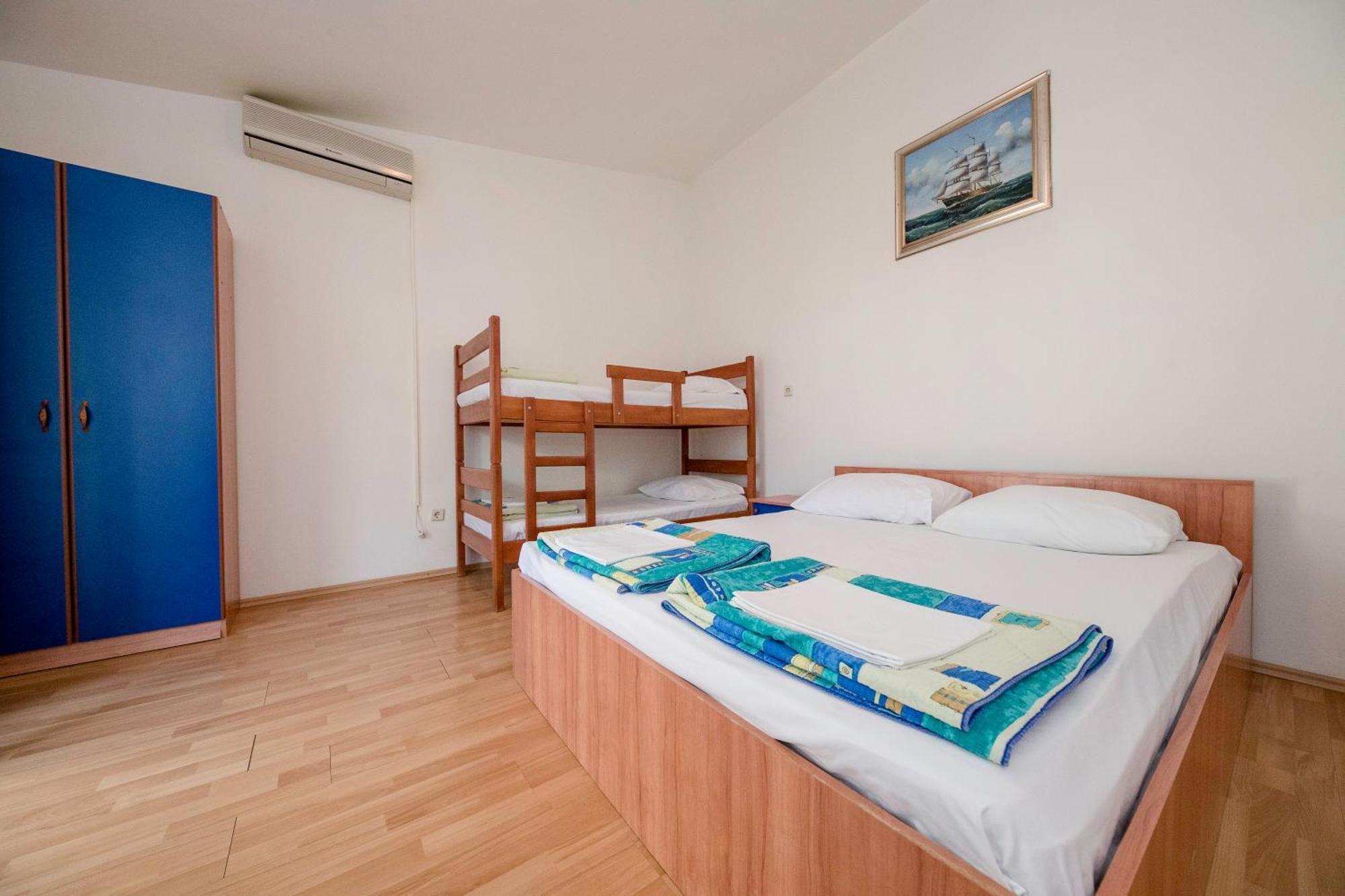 Guesthouse Šime Kolan Extérieur photo