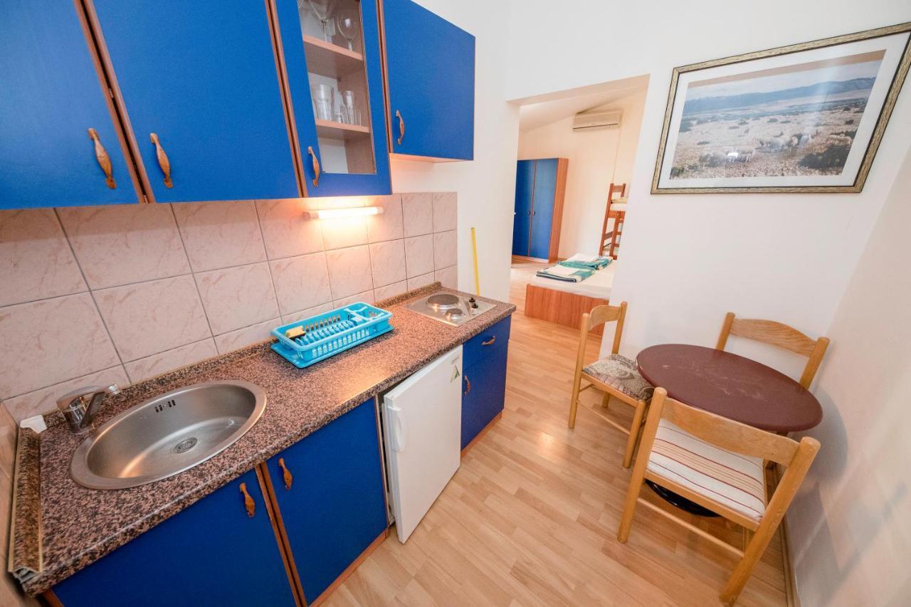 Guesthouse Šime Kolan Extérieur photo
